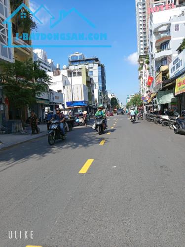 Mặt tiền VIP Cô Giang, Q.1, DT: 4 X 20m, Năm tầng, giá 36 tỷ 5.