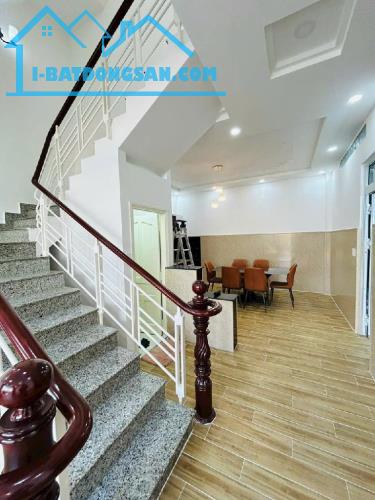 BÁN GẤP NHÀ HẺM XE HƠI - CHỢ HIỆP BÌNH - 75M2 - NHỈNH 5 TỶ - 1
