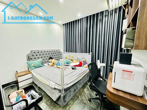 SIÊU HIẾM NHÀ NGUYỄN KHOÁI, 45M, 3T, MT 4,3M, Ô TÔ, MỚI, Ở SƯỚNG, CHỈ 6,2 TỶ. - 3