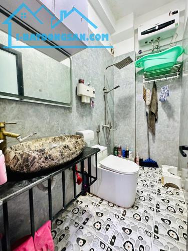 SIÊU HIẾM NHÀ NGUYỄN KHOÁI, 45M, 3T, MT 4,3M, Ô TÔ, MỚI, Ở SƯỚNG, CHỈ 6,2 TỶ. - 5