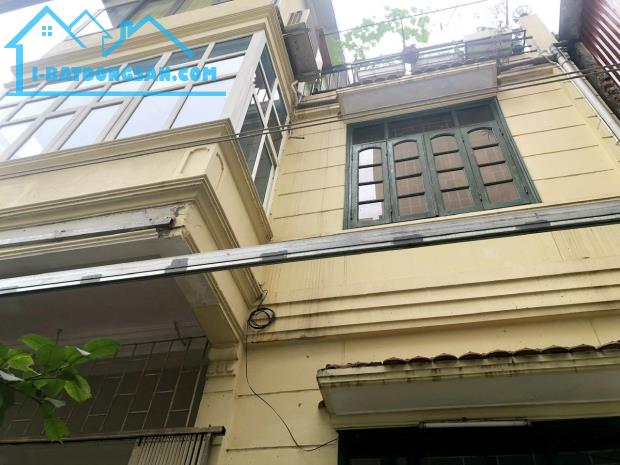 Bán nhà Vị Trí cực đẹp phố đi bộ Trịnh Công Sơn, Dt 115m2, 3T, giá nhỉnh 18 tỷ. - 1