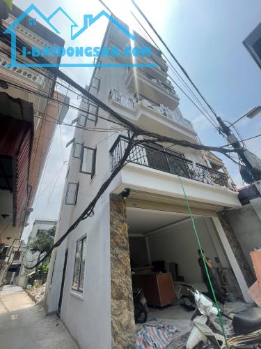 NHÀ ĐẸP PHÚC LỢI 65M2 - 6 TẦNG - THANG MÁY - LÔ GÓC - Ô TÔ VÀO NHÀ - FULL NỘI THẤT - GIÁ