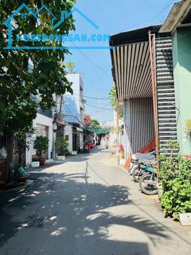 HẺM XE TẢI THÔNG - GIÁP PHAN HUY ÍCH - GÒ VẤP - GIÁ 4.98 tỷ