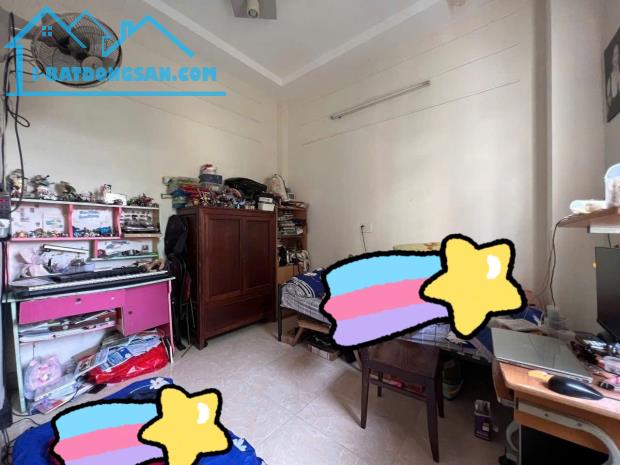 HẺM XE TẢI THÔNG - GIÁP PHAN HUY ÍCH - GÒ VẤP - GIÁ 4.98 tỷ - 4