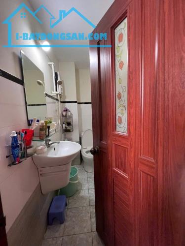 HẺM XE TẢI THÔNG - GIÁP PHAN HUY ÍCH - GÒ VẤP - GIÁ 4.98 tỷ - 5