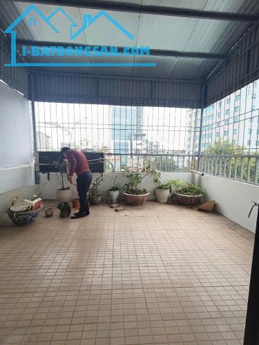 Nhà 5 tầng Lạc Long Quân - 48,5m2 vuông vắn - 2 mặt thoáng - Chào 9,5 tỷ - 4