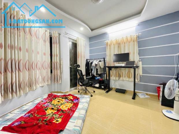 BÁN NHÀ CHÍNH CHỦ - P5 PHÚ NHUẬN - 40M - 4 TẦNG BTCT - PHAN ĐĂNG LƯU - 4PN - GẤP BÁN 7.85 - 3