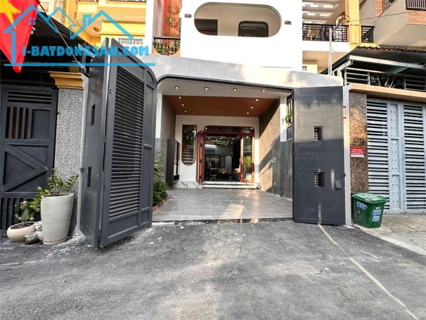 NHÀ XÂY MỚI Q12 TX25, 330M2 DTSD 4 TẦNG NGANG 5 X17 SỔ VUÔNG CHỈ 7.1TỶ TL - 1