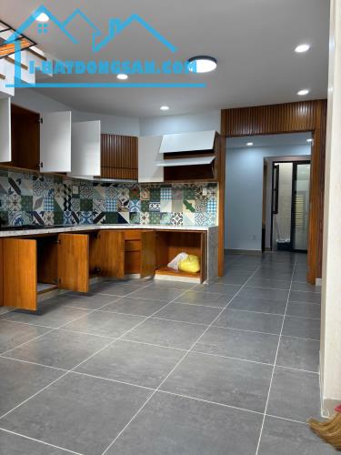 Cần bán nhà đẹp 3 tầng An Phú Đông Quận 12 52m2 gần Gò Vấp giá nhỉnh 6 tỷ - 2