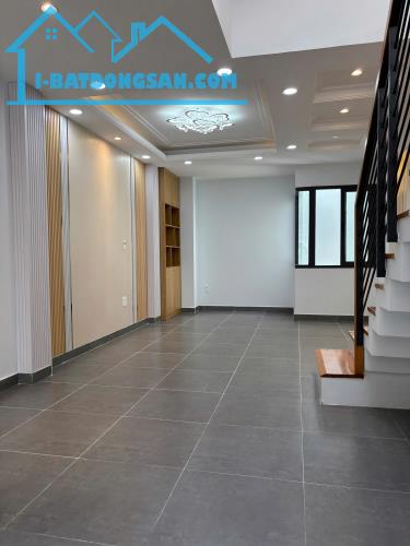 Cần bán nhà đẹp 3 tầng An Phú Đông Quận 12 52m2 gần Gò Vấp giá nhỉnh 6 tỷ - 4