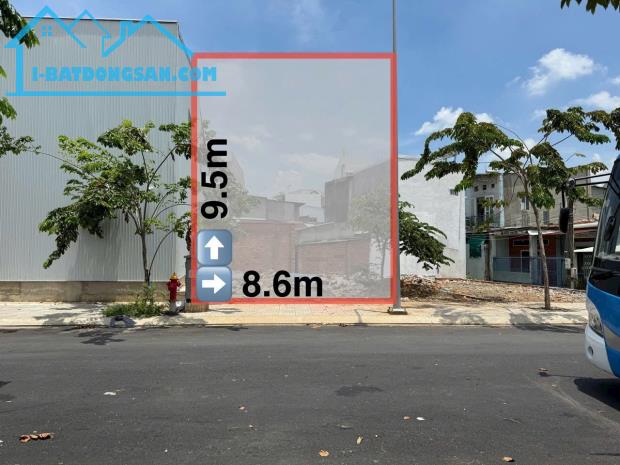 Bán Lô Đất (Ngang 8,6M x 9,7M) Mặt Tiền đối diện Trường Tiểu Học Tân Tiến, gần VinCom BH