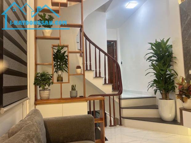 BÁN NHÀ ĐẸP MẬU LƯƠNG,KIẾN HƯNG HÀ ĐÔNG – DIỆN TÍCH 31M2 – TÀI CHÍNH 5 TỶ - 5