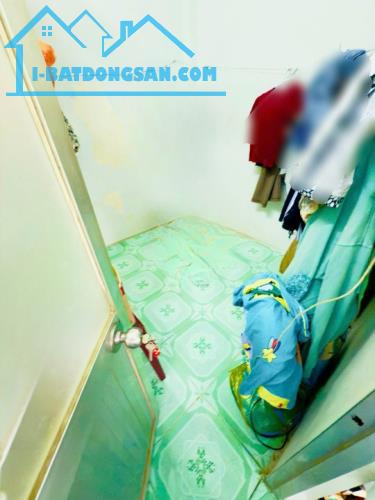 Nhà 2 tầng hẻm 3,5m thẳng đường Bông Sao P5Q8. Giá 2,58 tỷ TL - 3