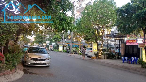BIỆT THỰ LÔ GÓC 2 MẶT TIỀN KINH DOANH-3 TẦNG-9.3Mx20M-KHU VỰC SẦM UẤT ĐƯỜNG 59 P14 GÒ VẤP - 1