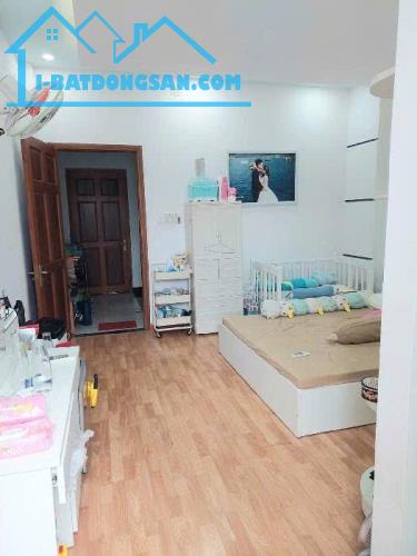 Bán nhà p15 Tân Bình, diện tích 4,2x22m, 5 tầng giá chỉ 9 tỷ - 2