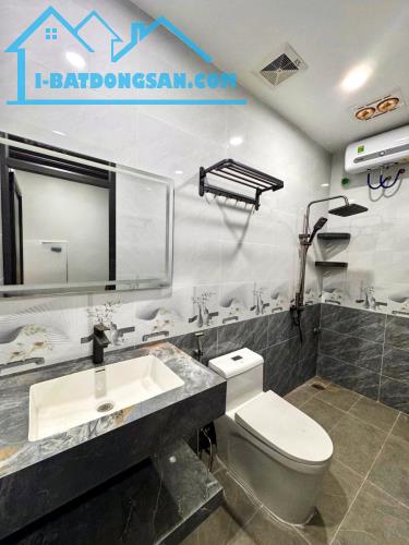 VỊ TRÍ ĐƯỢC ĐÁNH GIÁ ĐẸP và MẶT TIỀN RỘNG TOẠ LẠC TRÊN PHỐ BÙI THỊ XUÂN - 5