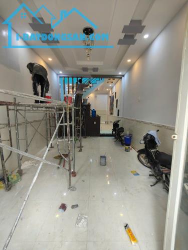 Bán nhà hẻm đường số 9, Bình Hưng Hòa Bình Tân