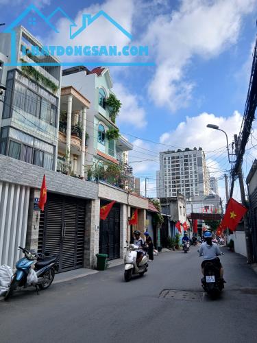 Bán nhà số 31c Nguyễn Trung Nguyệt Quận 2, ko vướn lộ giới nở hậu Hh cho AC giới thiệu