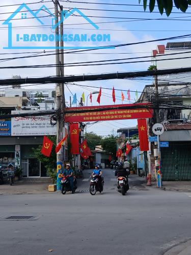 Bán nhà số 31c Nguyễn Trung Nguyệt Quận 2, ko vướn lộ giới nở hậu Hh cho AC giới thiệu - 1