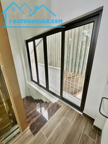 Cần bán gấp siêu phẩm Xuân Đỉnh 48m2, 6T thang máy, ô tô, gần phố - 2