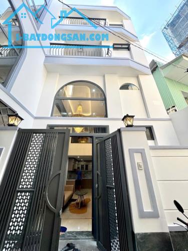 Nhà mới 4 tầng  Nguyên Hồng – P1 – Gò Vấp – 5.2x11m – Giá 7.3Tỷ