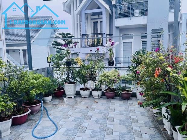 LÔ GÓC 0 LG - ĐẸP LUNG LINH - HẺM 6M SÁT MẶT TIỀN - 50M - 3 TẦNG NHỈNH 7 ĐỒNG - 4