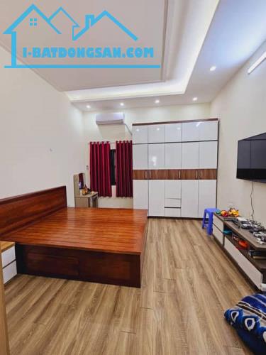 Bán nhà phố Minh khai, Hai Bà Trưng 45m, 4 tầng. Giá: 7.3 tỷ. LH: 0937158386 - 3