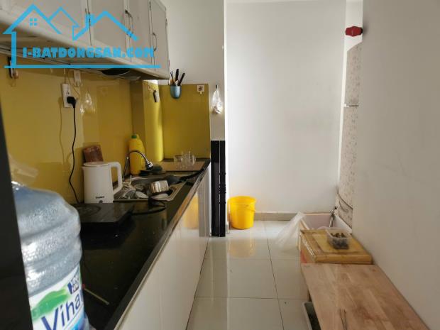 Cho Thuê Căn Hộ 64m2, 2 PN toà nhà (8X - Plus) đường Trường Chinh, Q12, khu dân cư đông