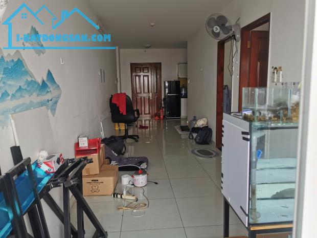 Cho Thuê Căn Hộ 64m2, 2 PN toà nhà (8X - Plus) đường Trường Chinh, Q12, khu dân cư đông - 1