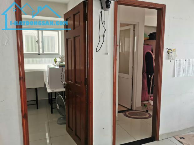Cho Thuê Căn Hộ 64m2, 2 PN toà nhà (8X - Plus) đường Trường Chinh, Q12, khu dân cư đông - 2