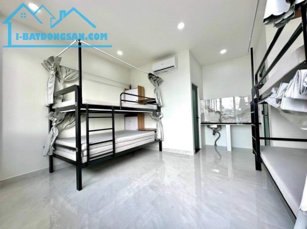 Bán CHDV ngay ĐH VĂN LANG, GÒ VẤP. Hơn 26phòng dòng tiền 160tr/t, 29,5 tỷ 140M2 ngang 10M - 2