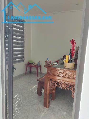 Bán nhà 3 tầng độc lập mặt đường phố Tây Sơn - 5