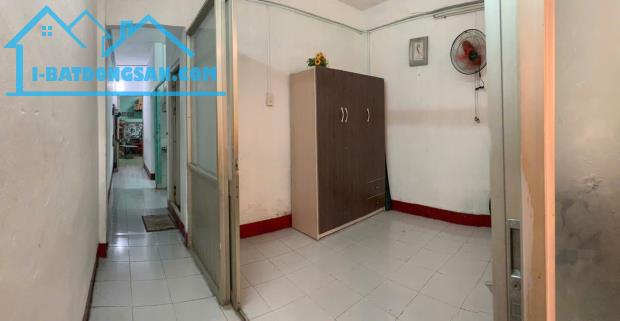 HOT HOT HOT - CHÍNH CHỦ CẦN BÁN CĂN HỘ CHUNG CƯ TẠI  408, Lý Văn Phức, P. Tân Định, Quận - 4