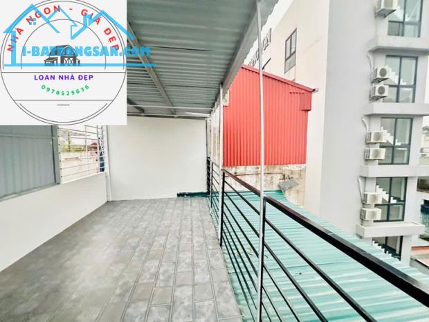 TÔN ĐỨC THẮNG- 1 nhà ra phố- 40m2*6 tầng- thang máy- hơn 13 tỷ-mặt tiền rộng - 3
