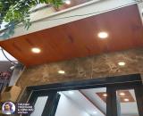 BÁN NHÀ LẠC LONG QUÂN. 15M2, 3 TẦNG, HẺM GẦN 4M. NHÀ MỚI TINH. BANK CHO VAY 2 TỶ