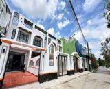 Nhà thiết kế hiện đại 5x35 có sân đậu ô tô ngay chợ Trung Thành SHR.