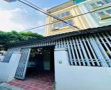 Cho thuê nhà ngõ 200 Vĩnh Hưng, 5 tầng x 42 m2, 3 ngủ khép kín, 12.5 Triệu