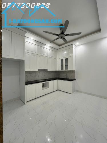 NHÀ LA KHÊ 7 TỶ 45M, NGÕ THÔNG, OTO, THANG MÁY NHẬP KHẨU