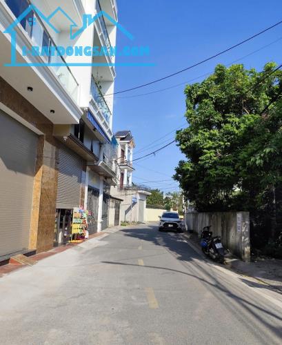 CHÍNH CHỦ CẦN BÁN LÔ ĐẤT TẶNG NHÀ CẤP 4 – MẶT ĐƯỜNG TDP BẠCH MAI, PHƯỜNG ĐỒNG THÁI, QUẬN - 1