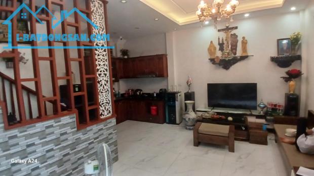 Thụy Phương, Bắc Từ Liêm, 34m2, 5T,ngõ thông, oto 6 tỷ hơn