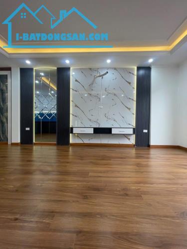 CHÍNHCHỦ BÁN NHÀ NGỌC HỒI – MỚI KÍNH KOONG – 6 TẦNG CÓ THANG MÁY – Ô TÔ NGỦ TRONG NHÀ - 4