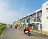 Bán căn 2 lầu nhà phố Phước Đông New City chỉ 1,8 tỷ, sổ sẵn sang tên ngay Lh 0938677909