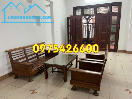 🌹Chính chủ cho thuê MB tầng 1 ngõ ô tô tránh, 80m² sử dụng, sân trước rộng, tiện ở & KD