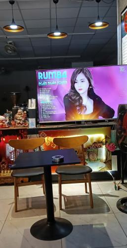 Chuyển hướng kinh doanh nên mình cần sang quán cafe 130 Tr( bao gồm cọc 30tr - 4