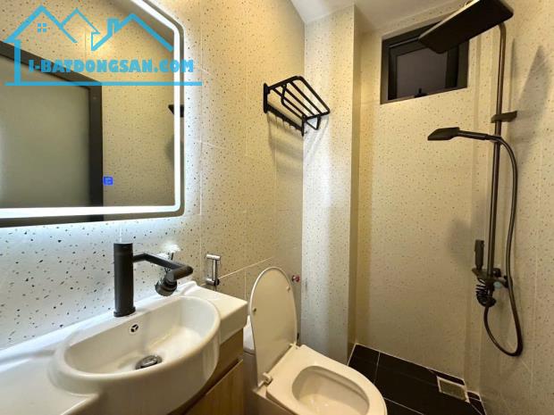 BÁN CĂN GÓC 3 MẶT HẺM - VỊ TRÍ ĐỘC ĐÁO - OTO ĐẬU TRƯỚC NHÀ - giá 8.85tỷ - 1