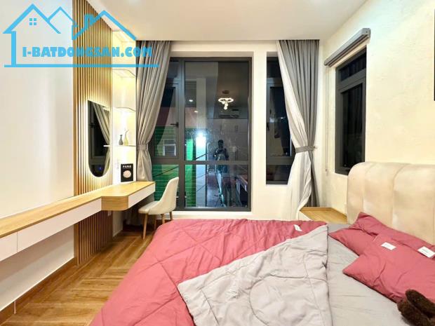 BÁN CĂN GÓC 3 MẶT HẺM - VỊ TRÍ ĐỘC ĐÁO - OTO ĐẬU TRƯỚC NHÀ - giá 8.85tỷ - 2