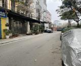 Bán nhà Vạn Phúc, Ba Đình, dt 50m, phân lô, ô tô vào nhà, vài bước ra mặt phố. Giá 21 tỷ