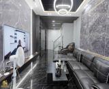Bán nhà nguyễn chính 42m2 6 tầng mt 4m – ô tô đỗ cửa view hồ - giá 10.2 tỷ