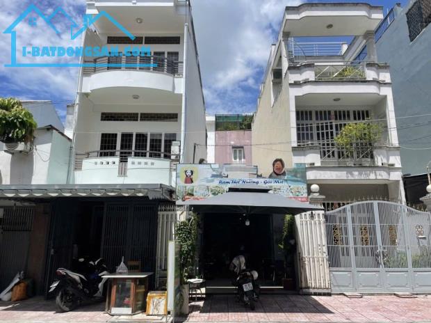 Bán gấp đất Tạ Quang Bửu , phường 5 , Q8 , 
80 m2  chỉ 14,5 tỷ - 3