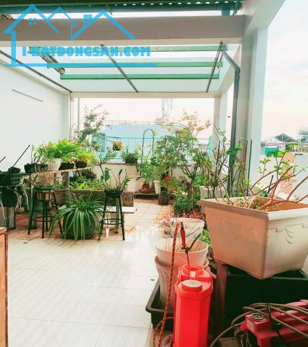 3 lý do nên mua nhà HXH Phạm Quý Thích, Tân Quý, Tân Phú, 102m2, 4 tầng, 10x triệu.1m2 - 4